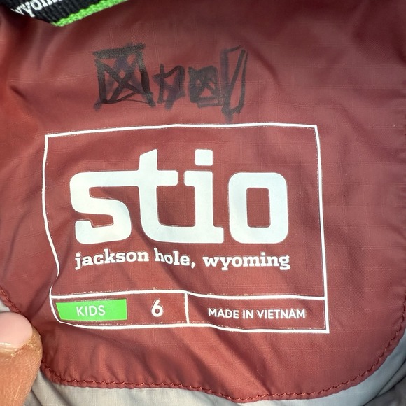 Stio Puffer Jacket Kids 6 Red Orange Zip Jackson Hole Wyoming $149 - Picture 5 of 11